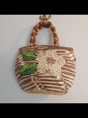 Beaded Floral Straw Tote in Brown and Green